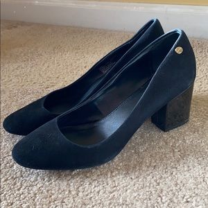 Calvin Klein plain suede black pumps
